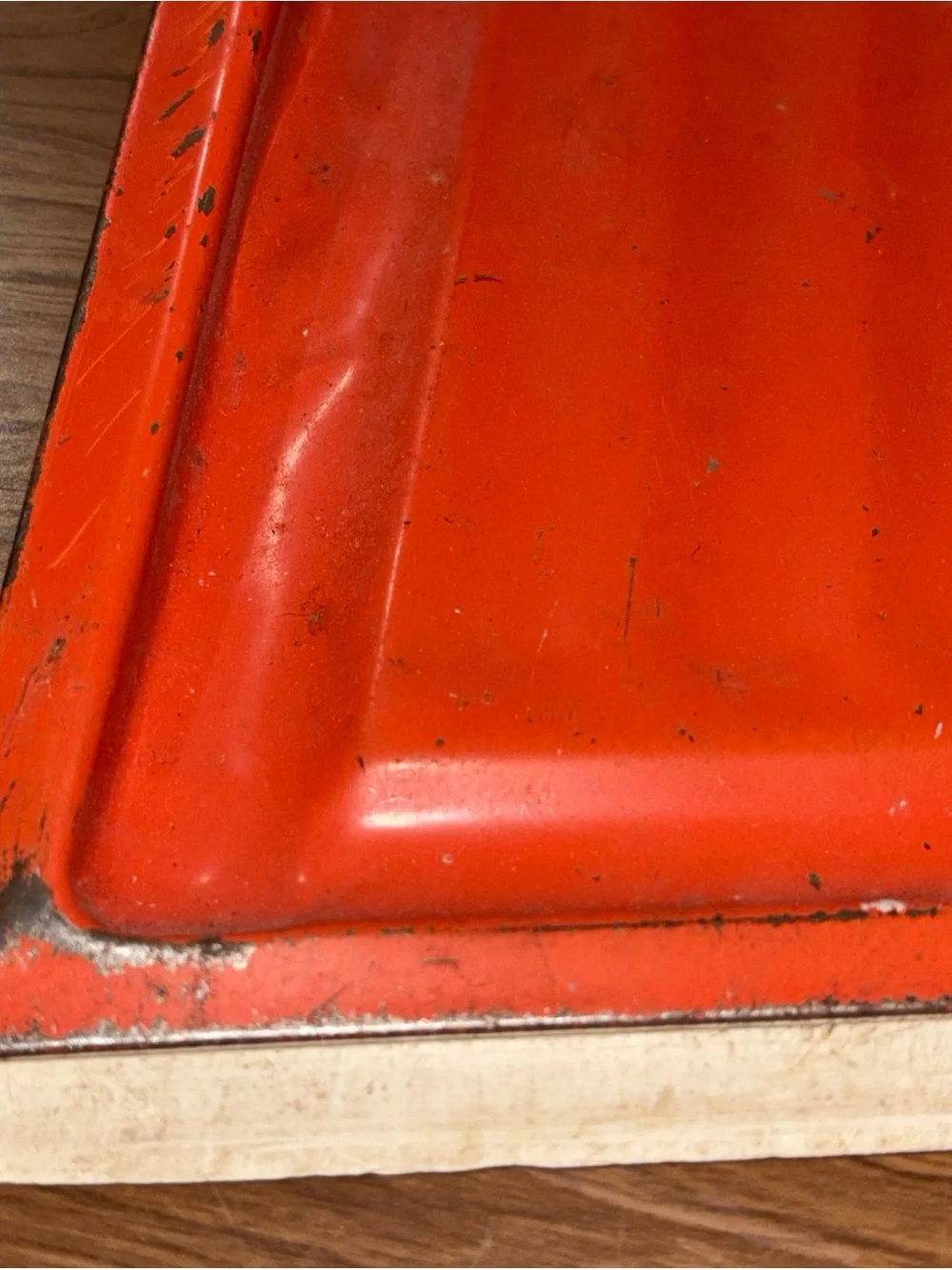 Vintage Red Metal Wall-Mount Dustpan Decor JV Reed MCM decor